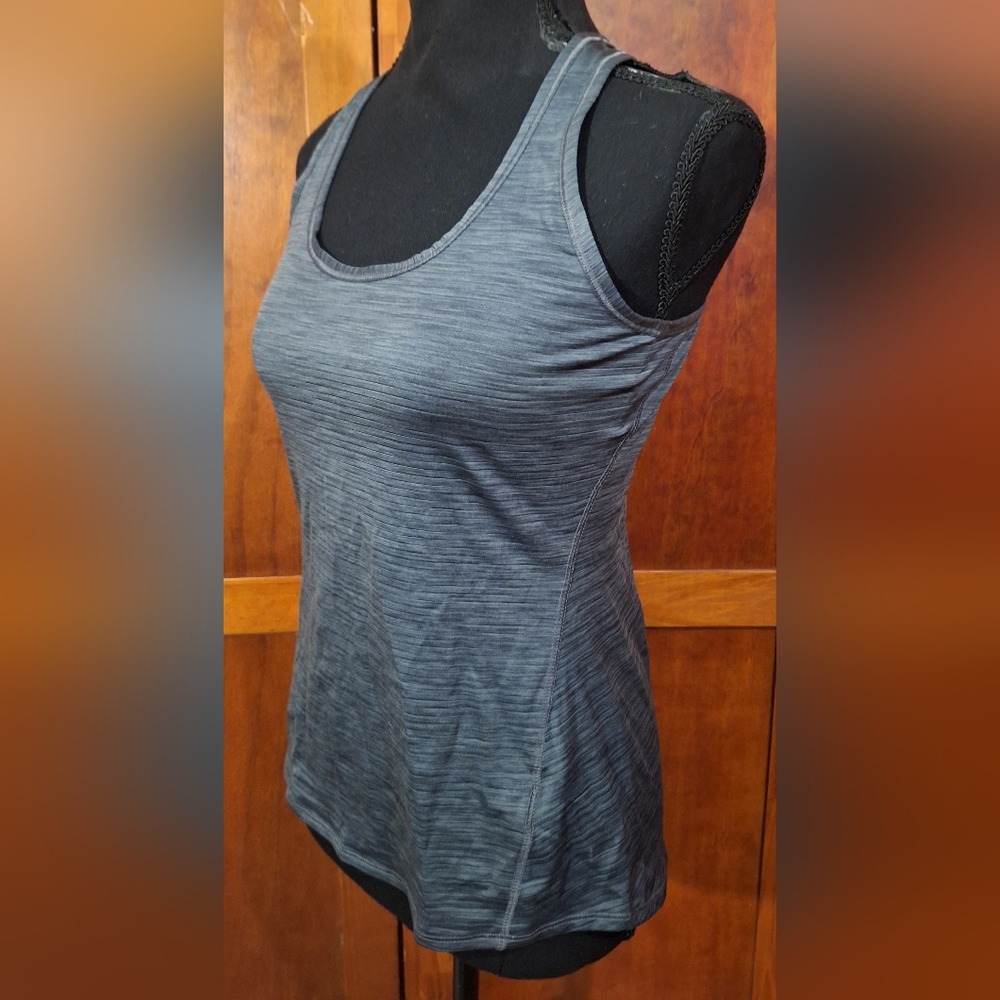 ATHLETA women's dark gray tank top. Size XS - Picture 3 of 6